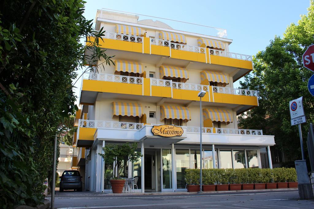 Hotel Massimo Riccione Exteriér fotografie