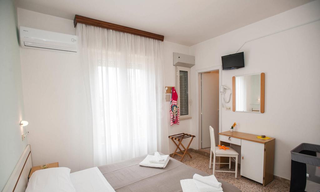 Hotel Massimo Riccione Exteriér fotografie